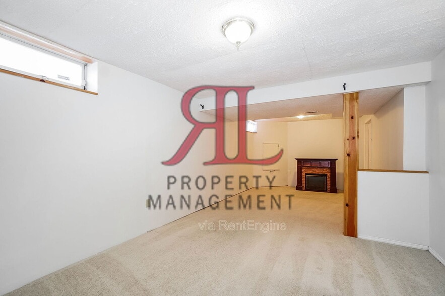 Building Photo - 1770 Pinecone Ct