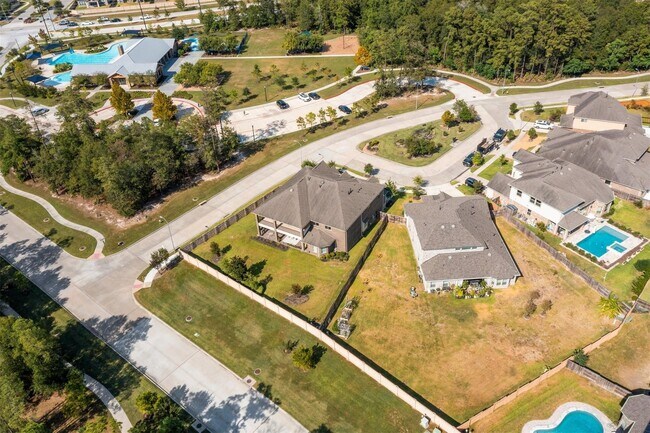 Building Photo - 3806 Everly Bend Dr