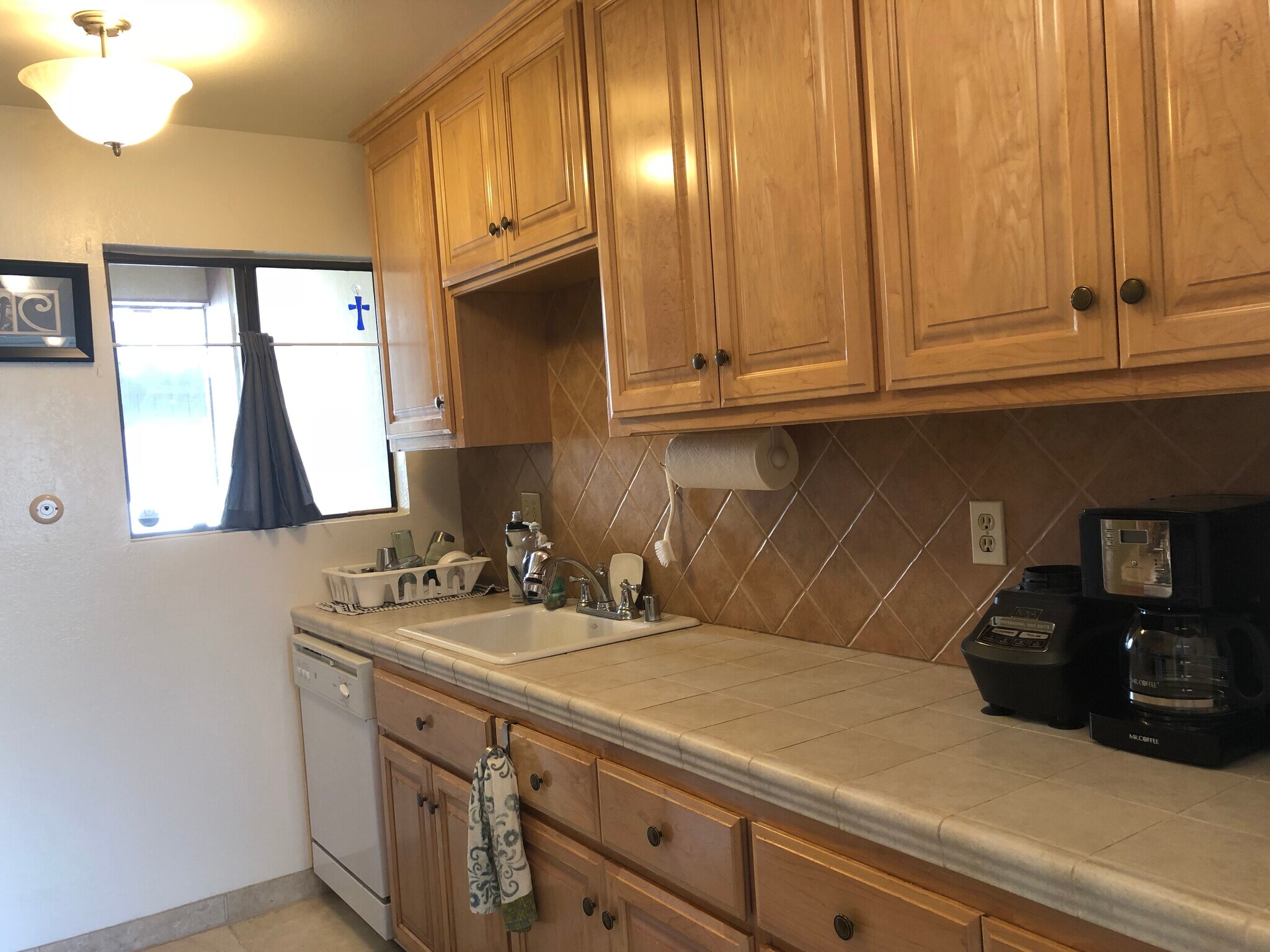 Building Photo - 1064 Fremont St