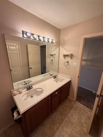 Building Photo - 5031 Mountain Spring Trail