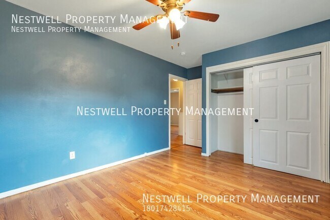 Building Photo - $250.00 OFF 1ST MONTH´S RENT - Charming 3-...