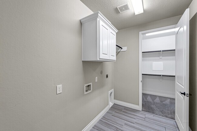 Building Photo - 1714 Rice Mill Dr