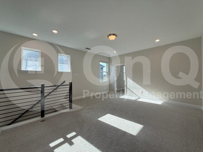 Building Photo - 11531 Chartwell Ct