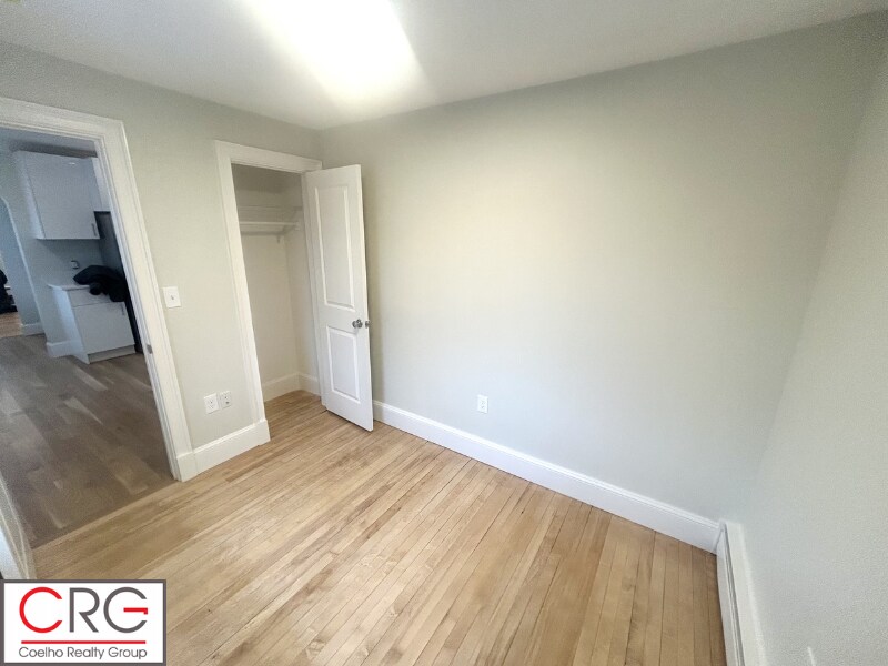 Building Photo - 190 3rd St