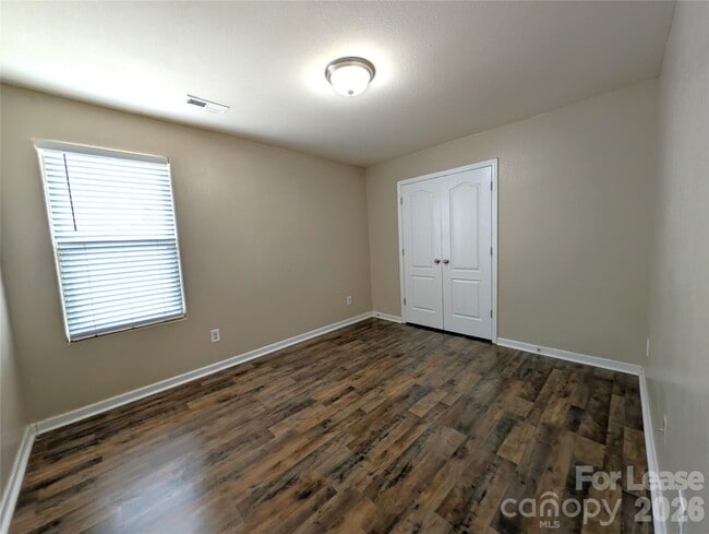 Building Photo - 9223 Avery Meadows Dr