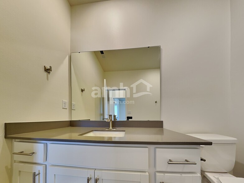 Building Photo - 17625 26th Ave Ct E