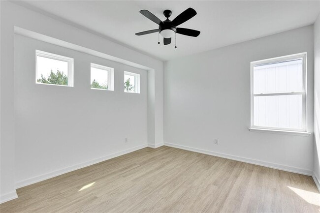 7601 Cooper Ln 7601 Cooper Ln Austin TX 78745 Apartment Finder — free download