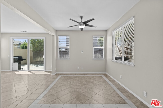 Building Photo - 30319 Cedar Oak Ln