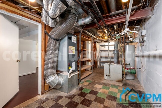 Building Photo - 16 2nd Ave S