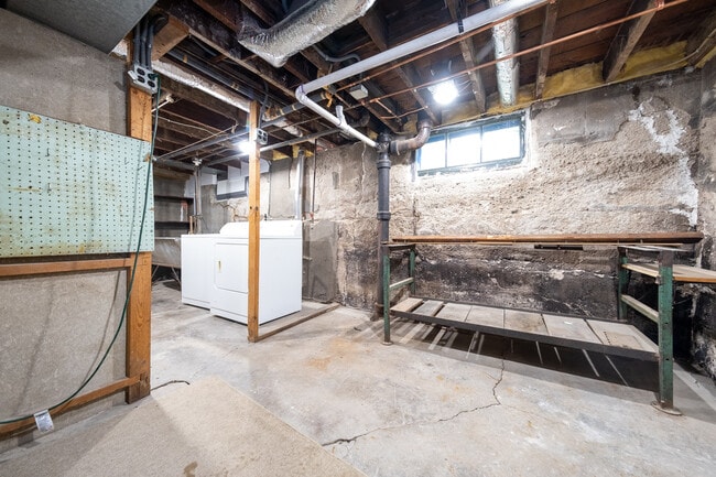Building Photo - 4238 Cheatham Ave