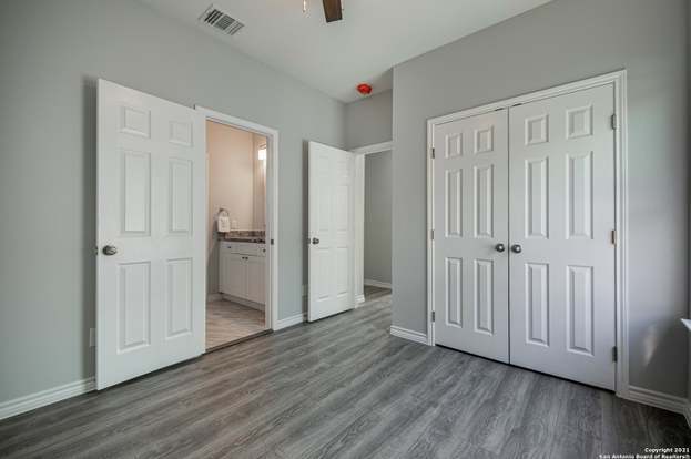 Building Photo - 310 Gabriel-