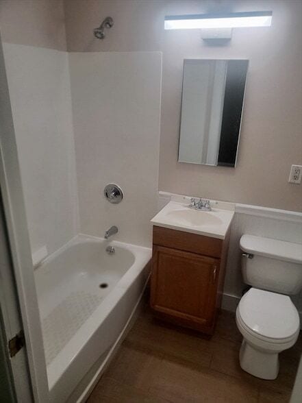 Building Photo - 854 Dorchester Ave