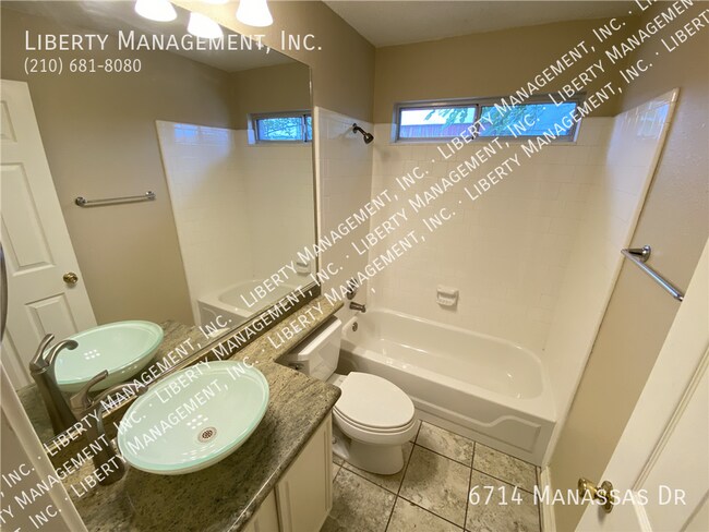 Building Photo - 6714 Manassas Dr