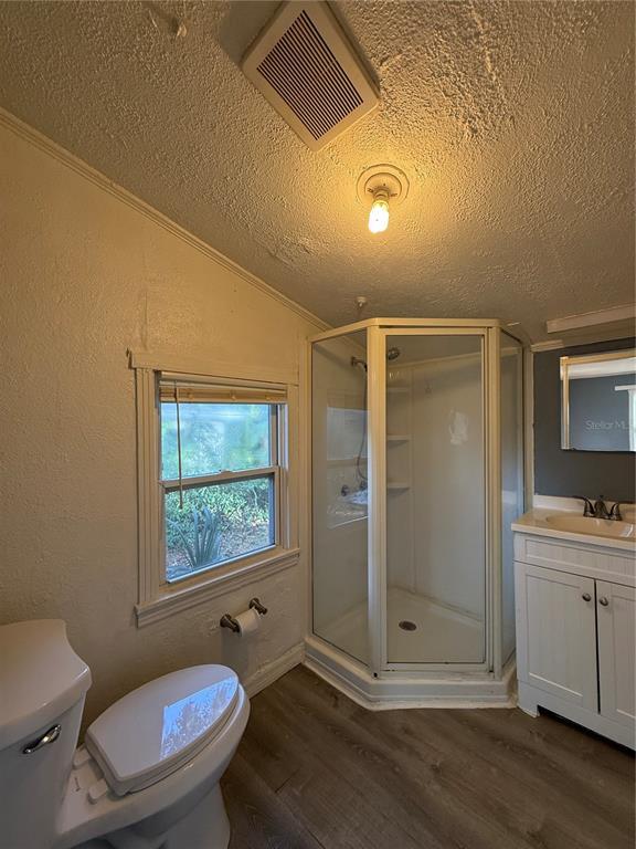 Building Photo - 6212 Missouri Ave