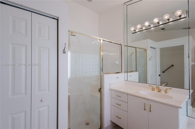 Building Photo - 7577 Caprio Dr