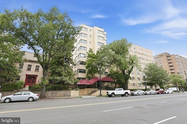 Building Photo - 2720 Wisconsin Ave NW