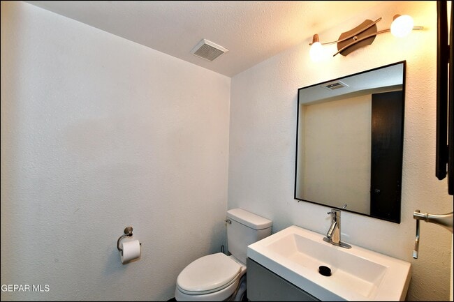Building Photo - 7249 Imperial Ridge Dr