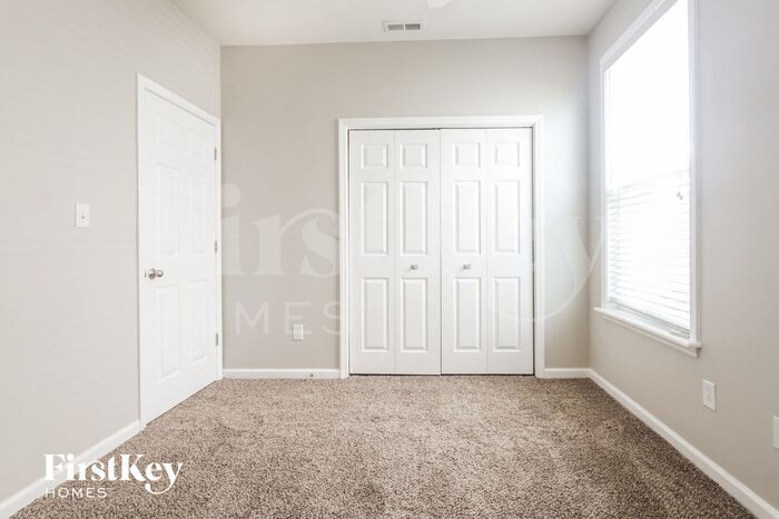 Building Photo - 1424 Tuscany Dr