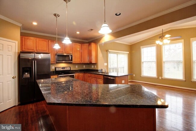 Building Photo - 114 Missouri Ct