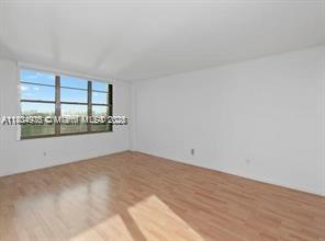 Building Photo - 5161 Collins Ave