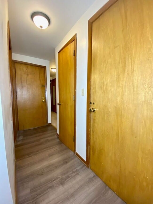 Building Photo - 3037 Humboldt Rd