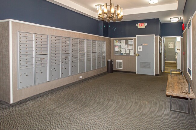 Building Photo - 264 9th St