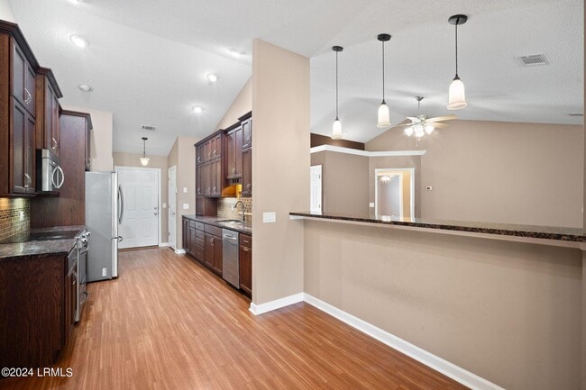 Building Photo - 44 Purrysburg Dr