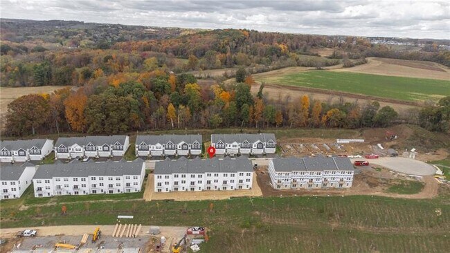 Building Photo - 130 Scotland Ln