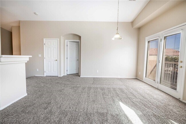 Building Photo - 6590 Tumbleweed Ridge Ln