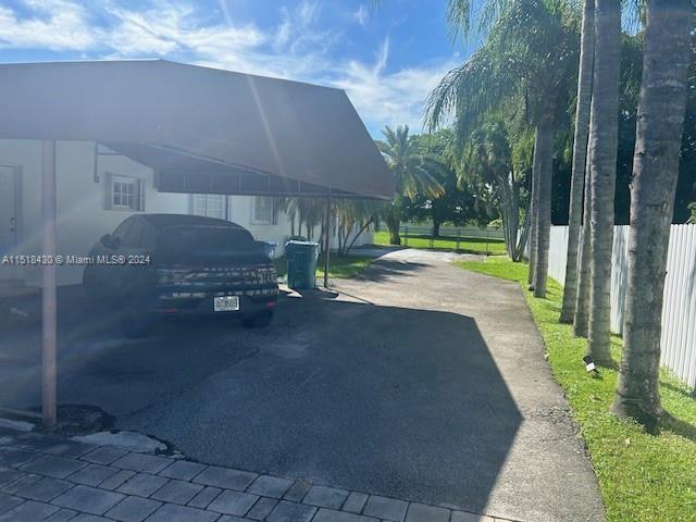 Building Photo - 9540 SW 68th St