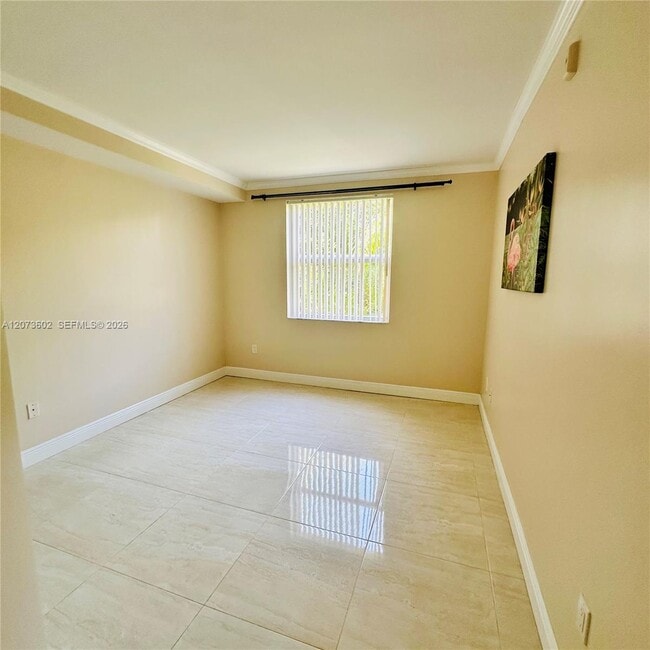 Building Photo - 17125 N Bay Rd