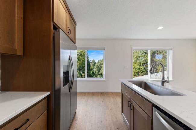 Building Photo - Recently Built 1 Bedroom, 1 Bathroom Home