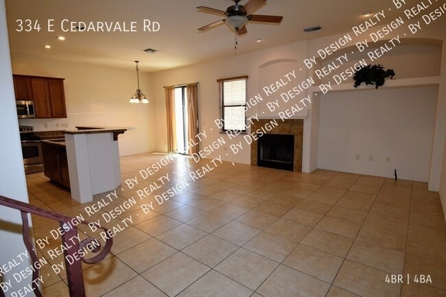 Building Photo - 334 E Cedarvale Rd