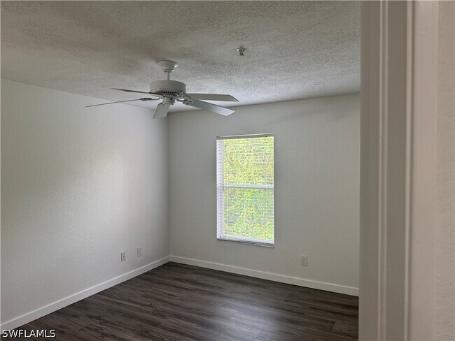 Building Photo - 8285 Ibis Club Dr