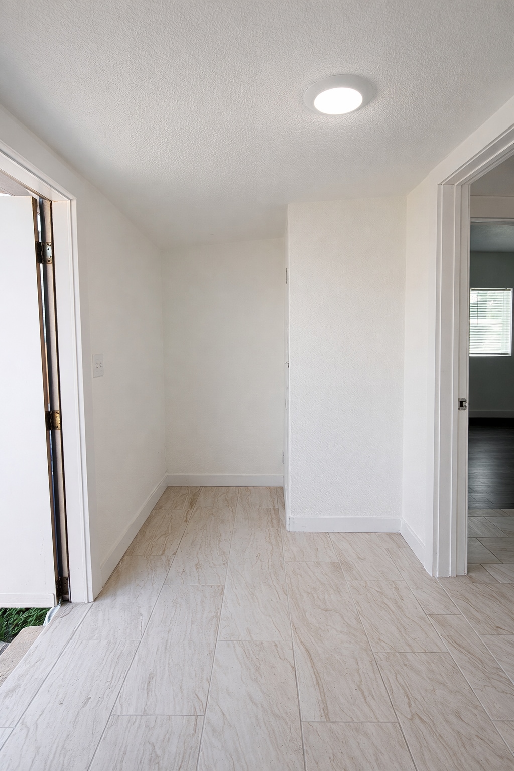 Building Photo - 1411 Lamar St