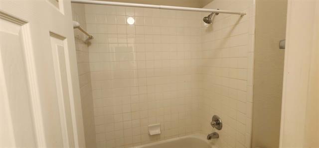 Building Photo - 4204 Talbot Ln