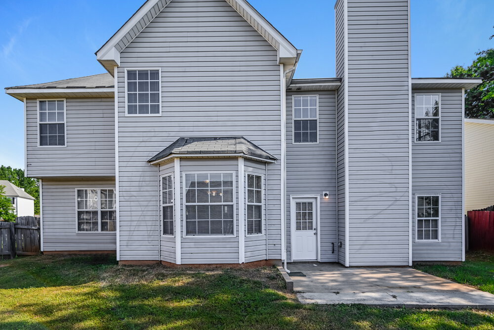 Building Photo - 140 Hazelhurst Dr