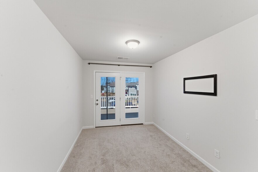 Building Photo - 1324 Galloway Rd