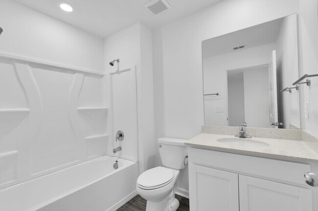 Building Photo - 4859 SW 81st Lp