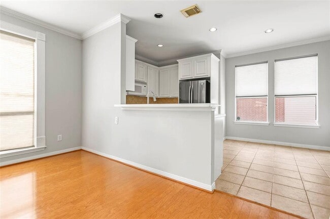 Building Photo - 2603 W Dallas St