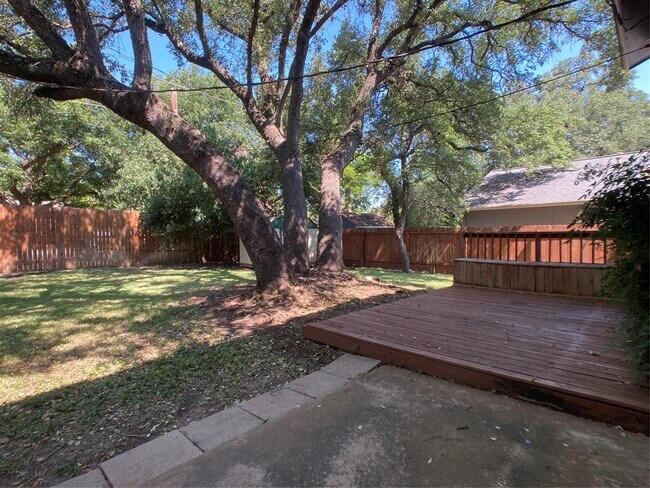 Building Photo - 10420 Bilbrook Pl