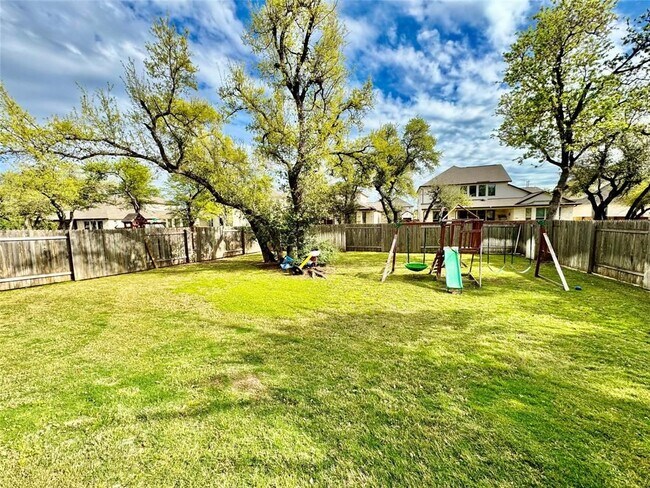 Building Photo - 4016 Bison Bend