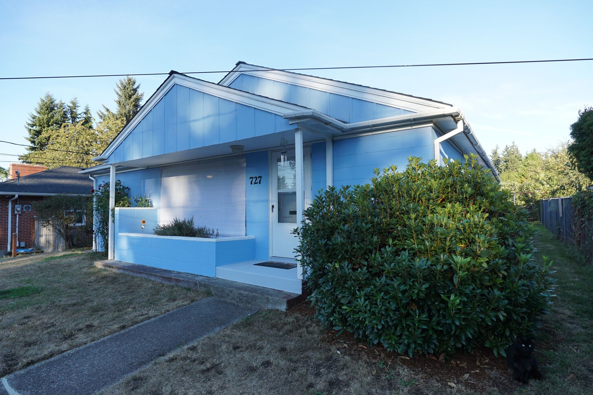 Building Photo - 727 S Tyler St