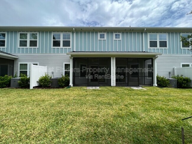 Building Photo - 486 Boracay Cir