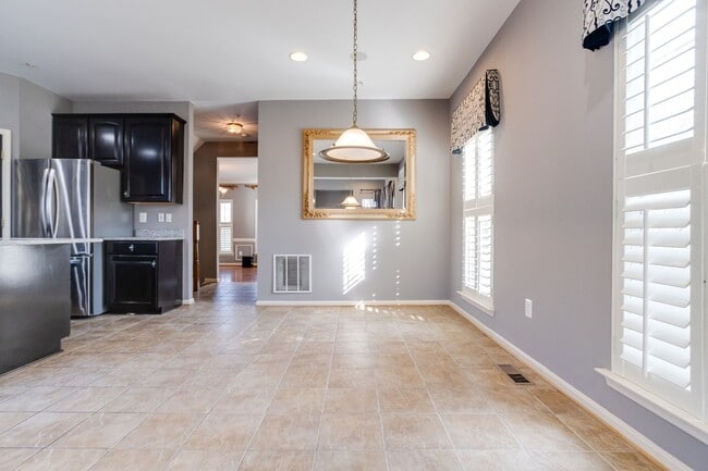 Building Photo - 1730 Bluffs Island Ct