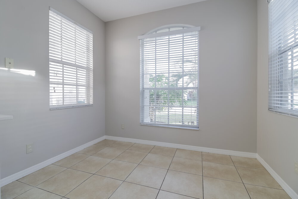 Building Photo - 738 Lake Biscayne Way