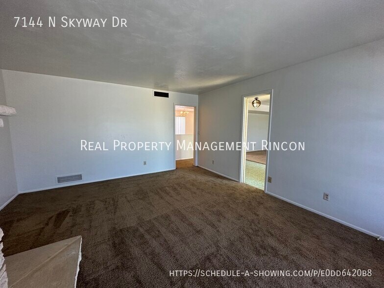 Building Photo - 7144 N Skyway Dr