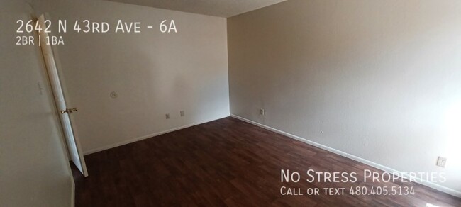 Building Photo - 2 Bed Condo at 43rd Ave and Thomas!