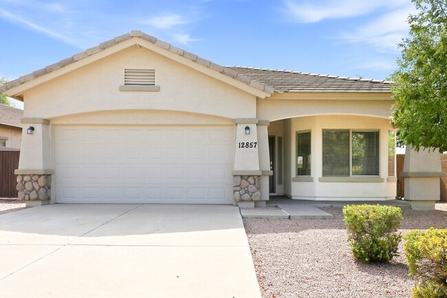 Building Photo - 12857 W Apodaca Dr