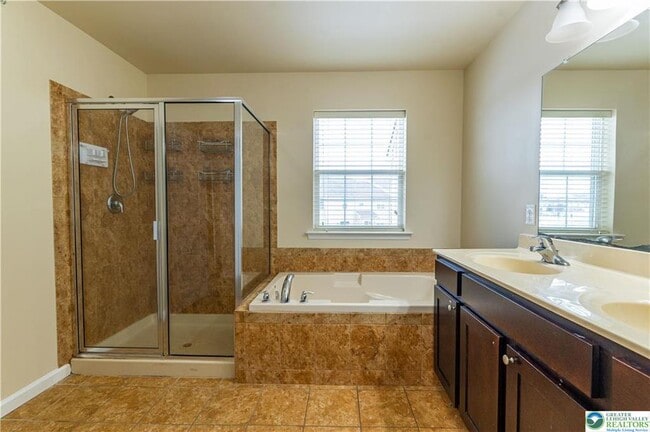 Building Photo - 241 Snapdragon Way